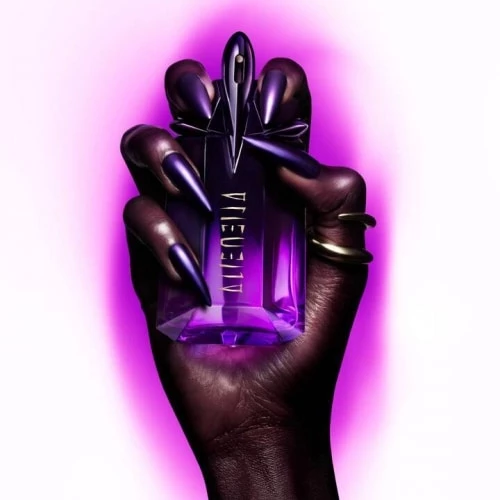 Alien Extraintense Mugler : chargé sensuellement, atomiquement séduisant